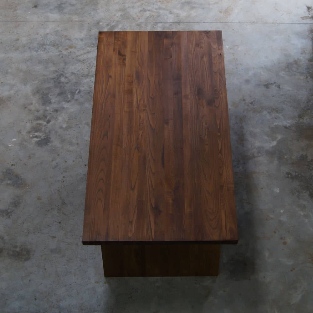 Tavolo legno massello con gambe in legno