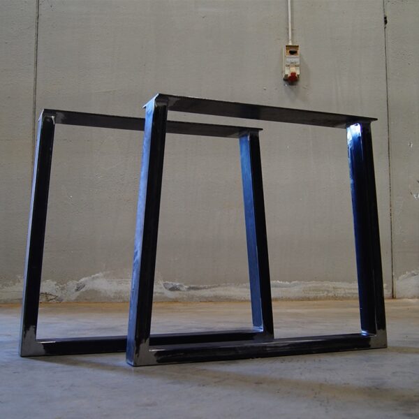Gambe in ferro per tavolo in legno massello modello Trapezio