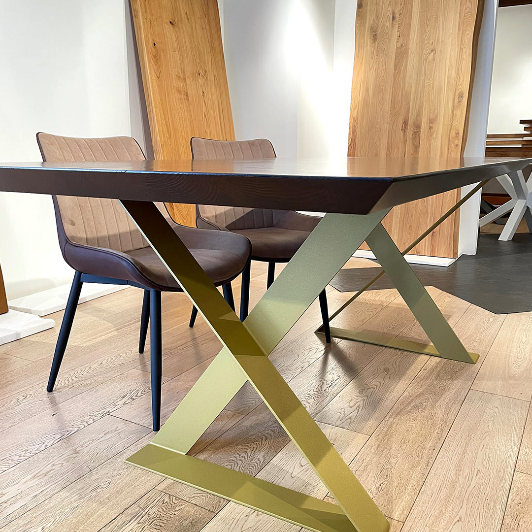 Tavolo in legno massello di castagno. Gold 45 - immagine 5