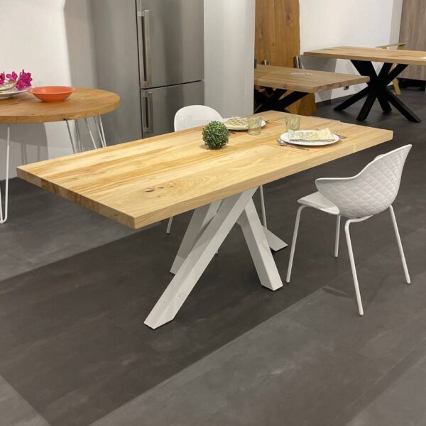 tavolo castagno massello domino